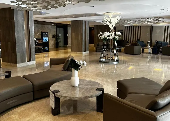 Hotel Gateway Mall Of Shore 3 4*